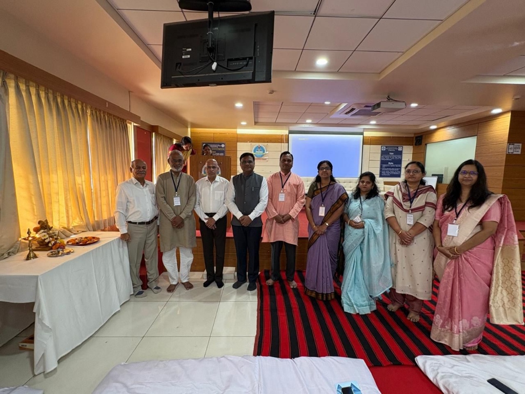 Dignitaries and faculty of PCCoE UHV Cell at MDP
